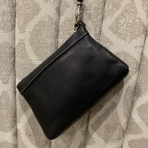Coach wristlet - Picture 2 of 3